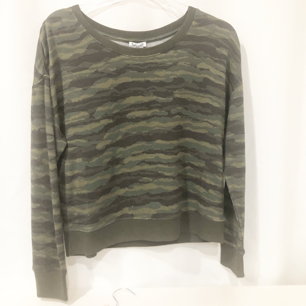 Splendid Moss Camo Modal Pullover Top – Size S